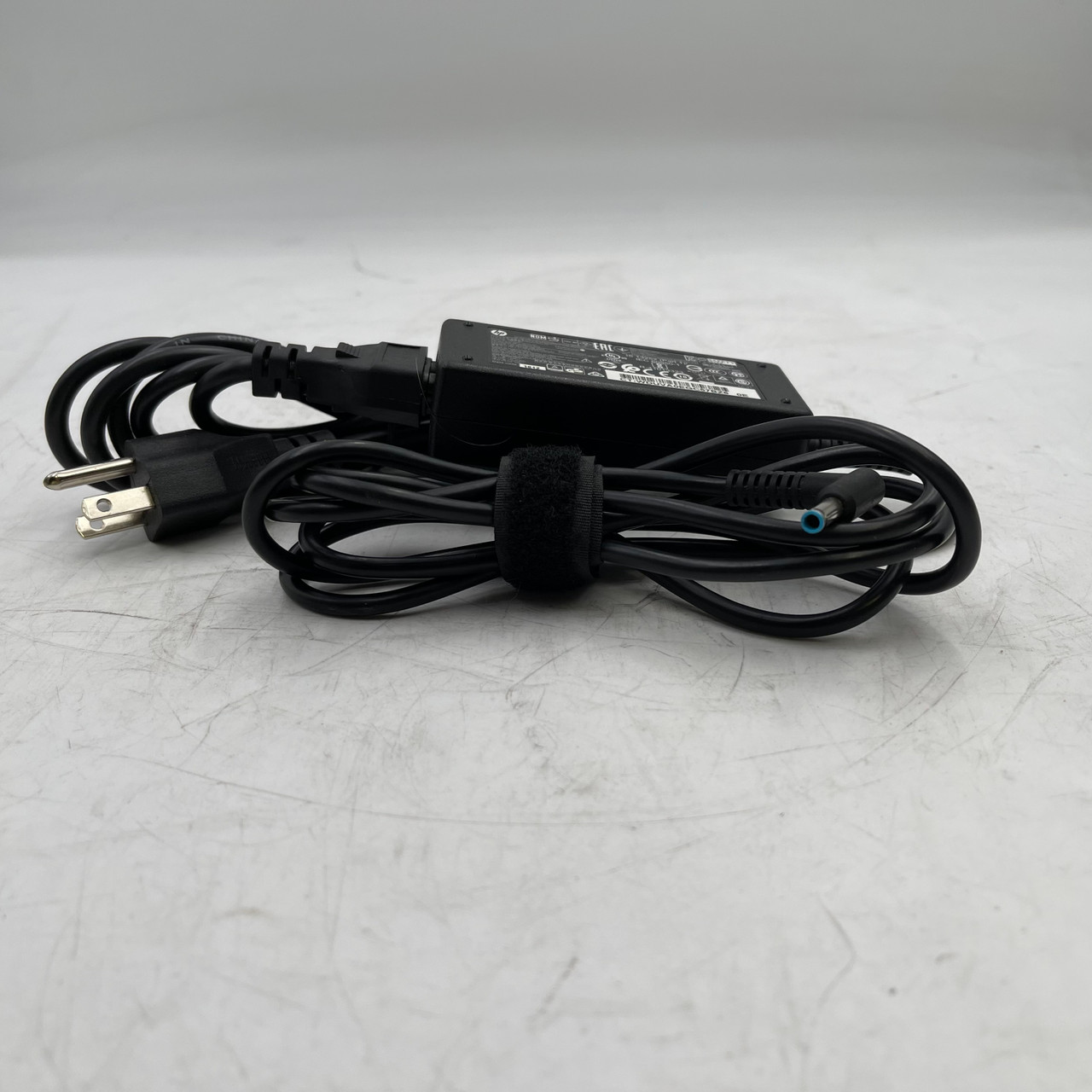 HP 45W 19.5V 2.31A BLUE TIP LAPTOP AC ADAPTER