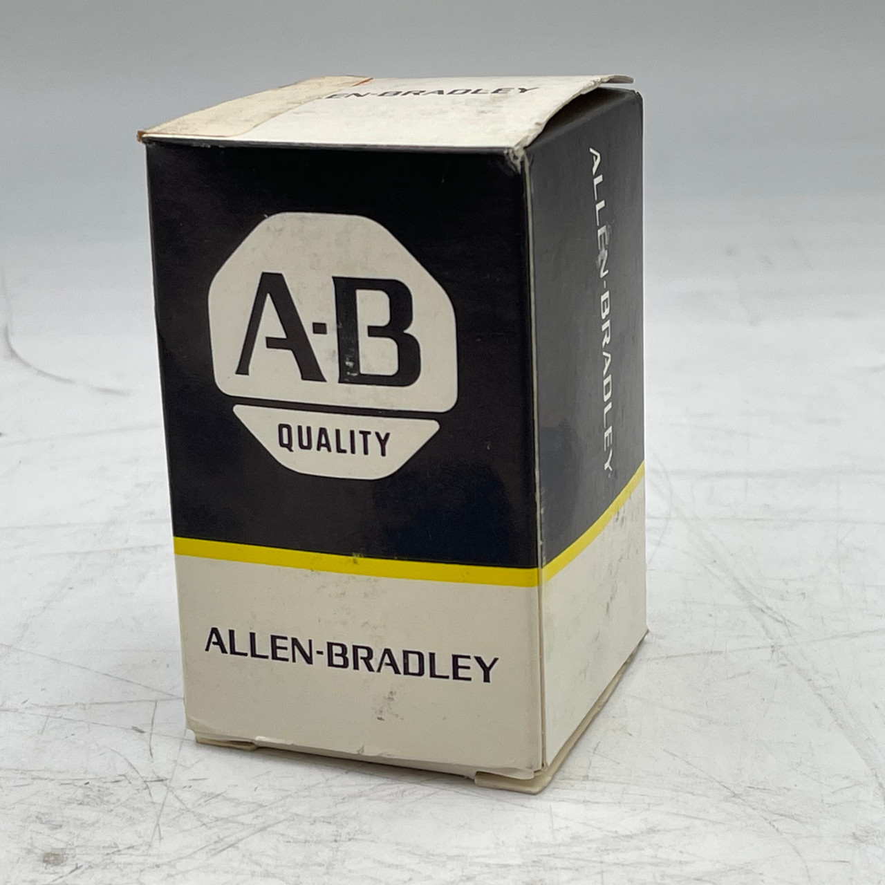 ALLEN-BRADLEY 800H-PR16W SER F 120V WHITE INCADESCENT PILOT LIGHT - NEW