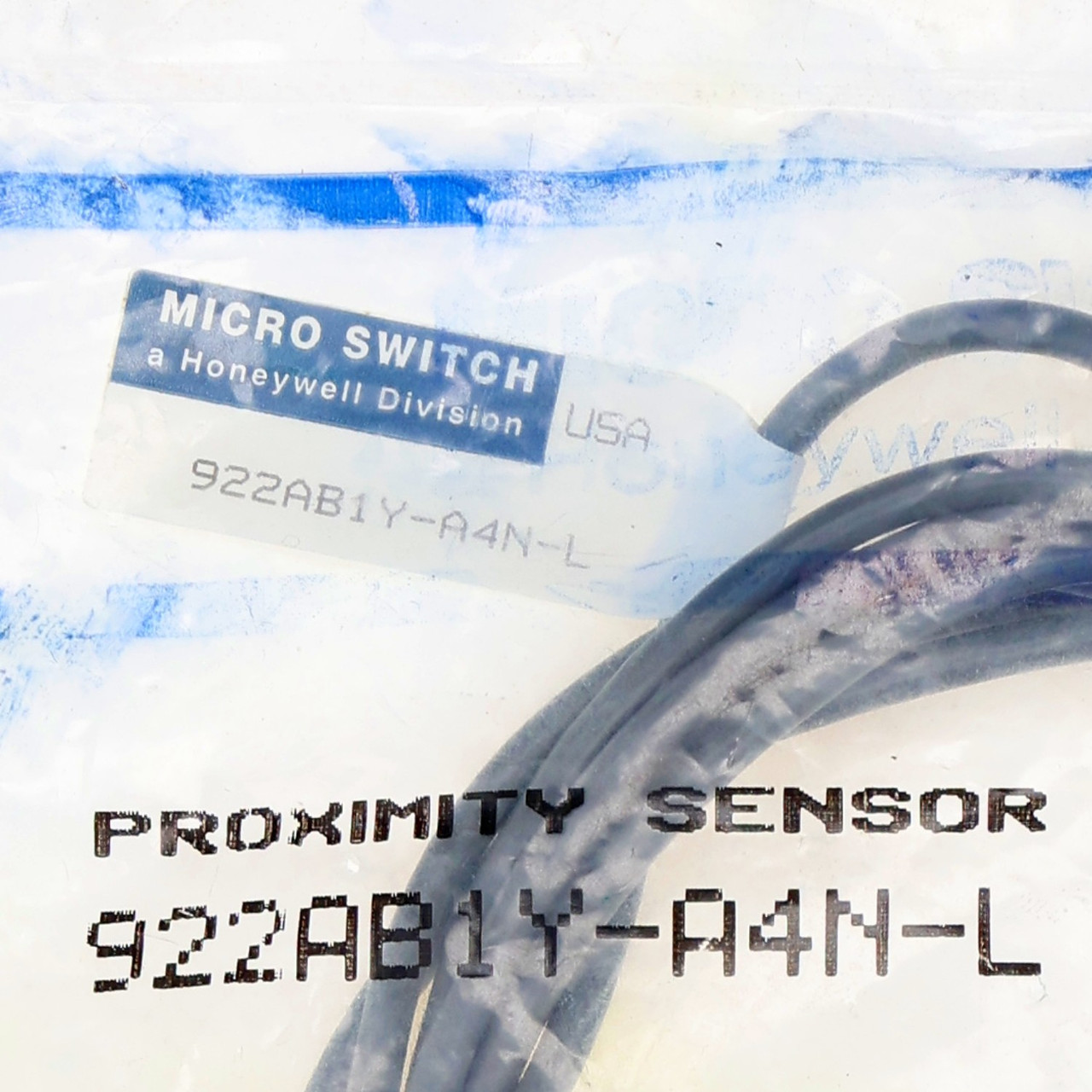 Honeywell 922AB1Y-A4N-L 5-30Vdc 8mm Threaded Barrel Proximity Switch  New