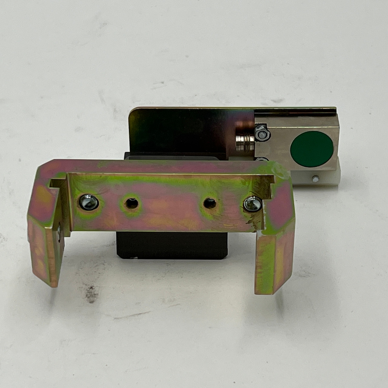 BAUMER IFFM 20P17A3/S35L 10-30VDC 200mA 8mm [Inductive Proximity Switch] - NEW