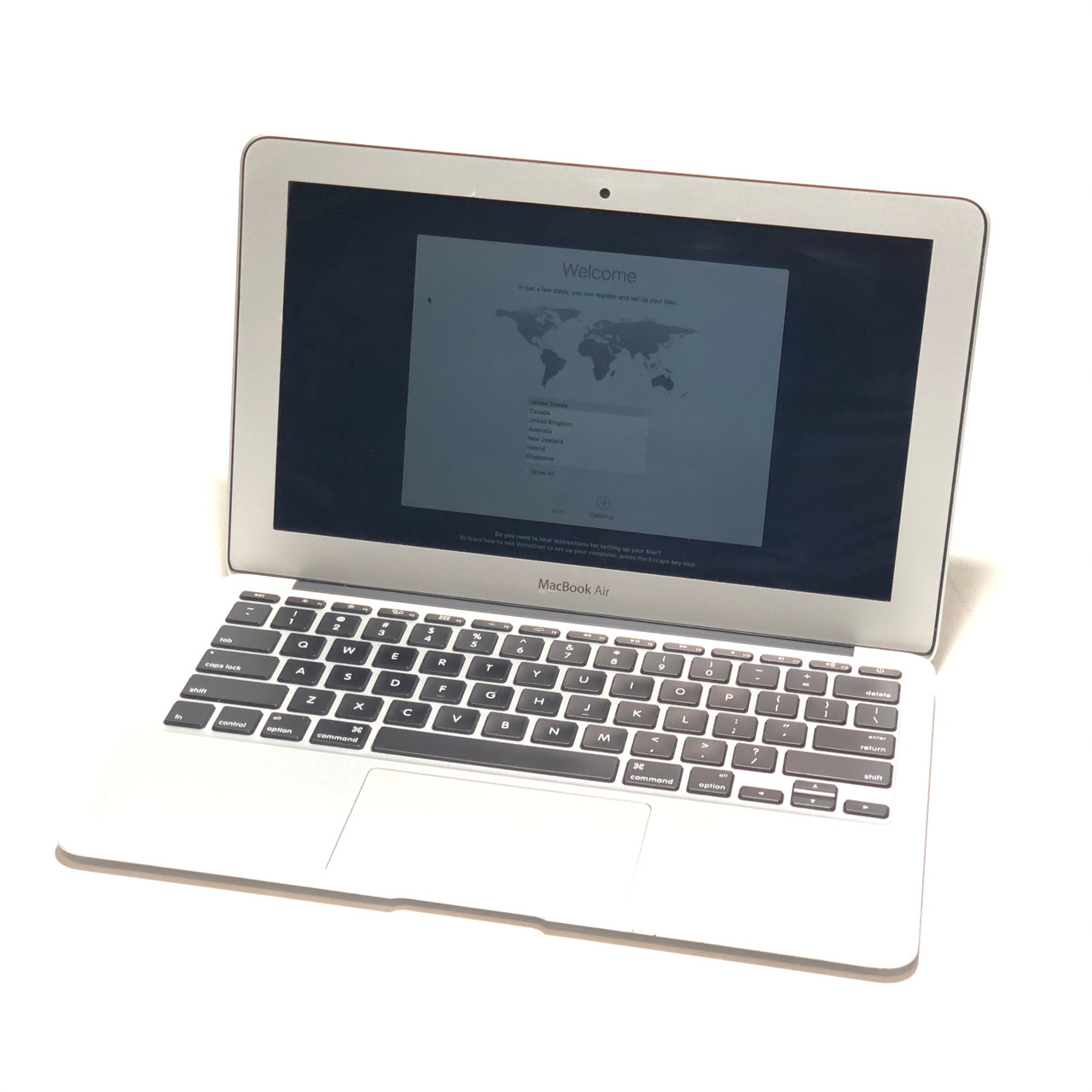 MacBook Air A1465　Core-i5/4GB/128GB