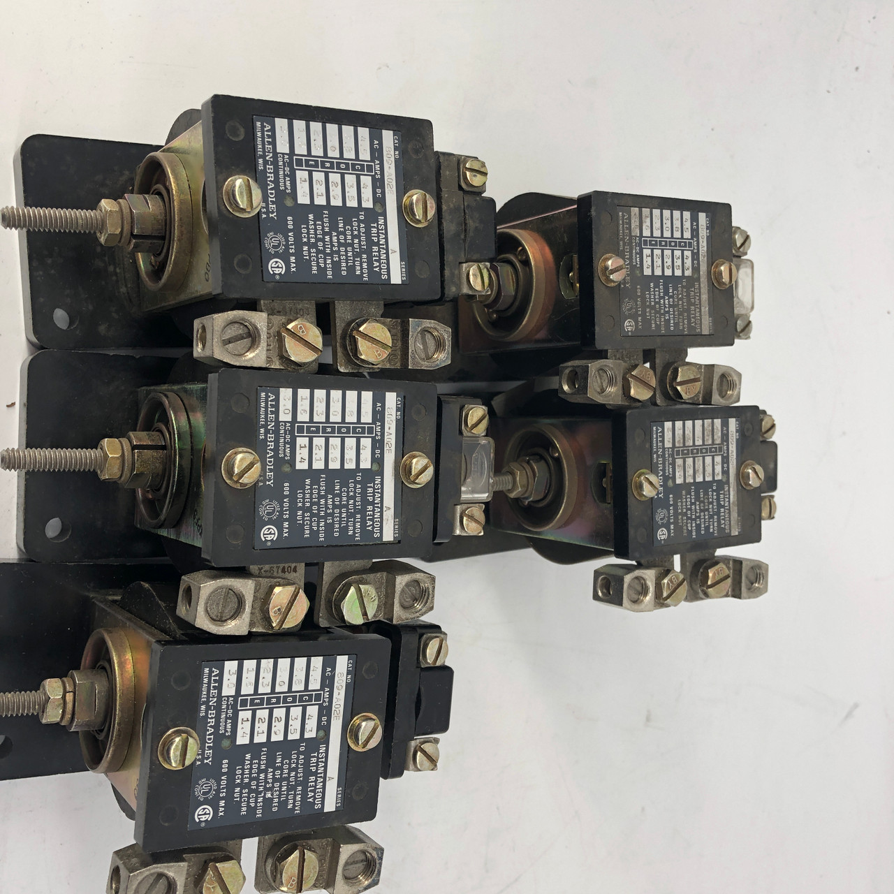 ALLENBRADLEY 809A02E INSTANTANEOUS CURRENT TRIP RELAY RE UP STOCK