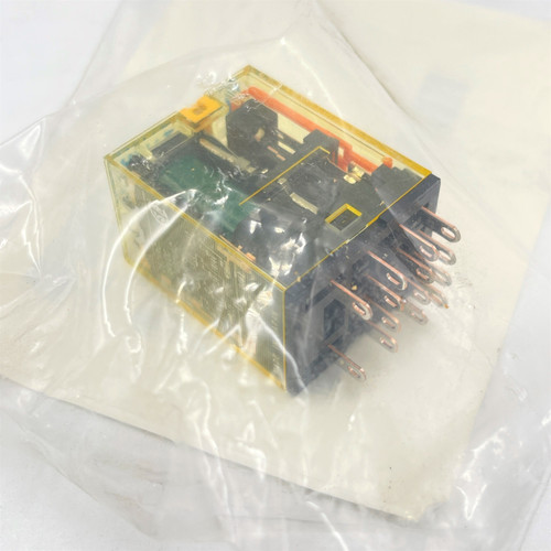 Idec RU4S-CD-D24 Ice Cube Relay Plug-In 4PDT 6A 24VDC New QTY 5