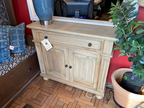 Havana 2-Door Sideboard Havana 2-Door Sideboard