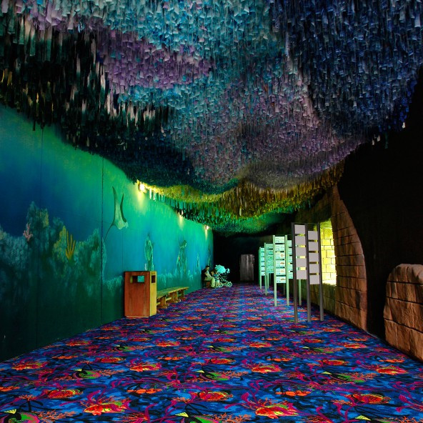 under_the_sea_fluorescent_rs__