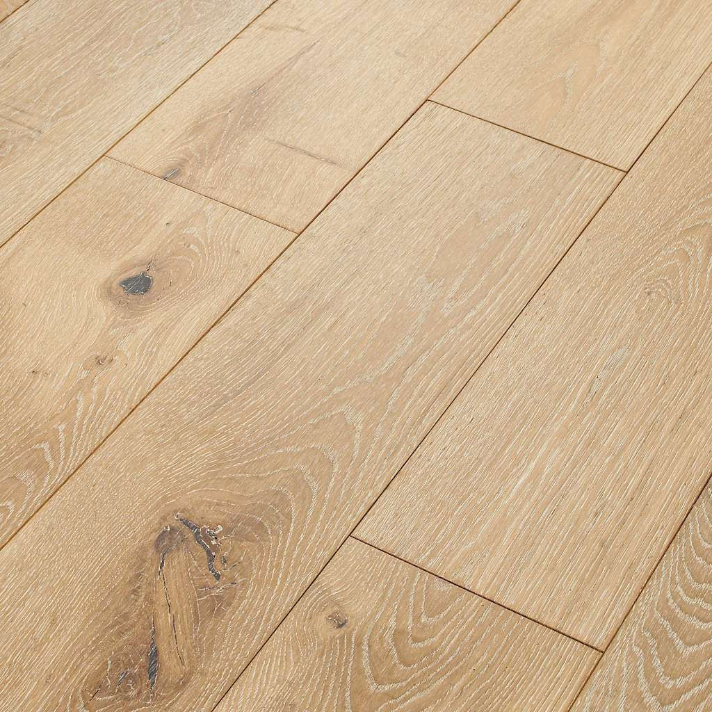 GAHGA ガオー上手　床上手 Buy Shaw Castlewood Oak Hardwood at Georgia Carpet for A Low Price
