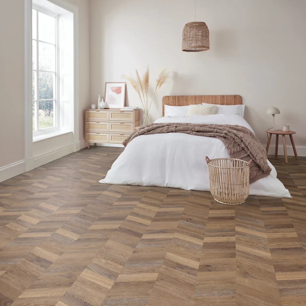 ナヨントレカ Karndean Knight Tile Rigid is available at Georgia Carpet for a