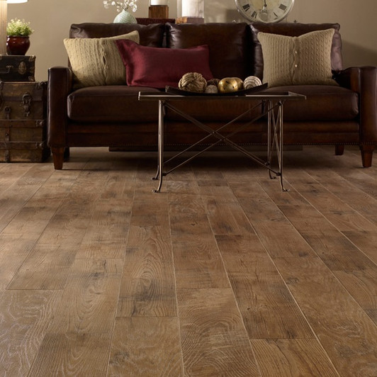 Mannington Restoration 2210 Historic Oak Laminate Plank Room Scene