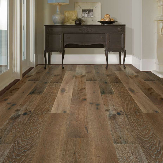 Shaw Royal Collection Argonne Forest Oak 7 1/2" SA419 Engineered Hardwood Plank Room Scene