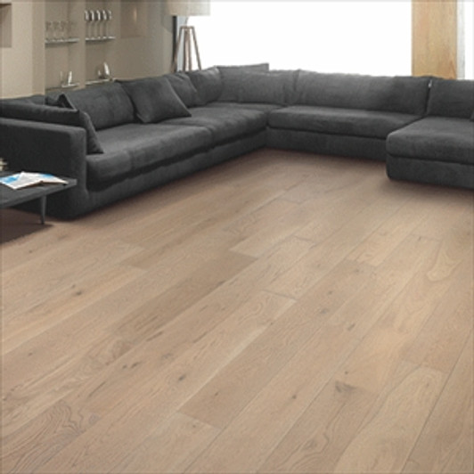 Mohawk TecWood Coastal Couture 7" WEK08 Engineered Hardwood Plank Room Scene