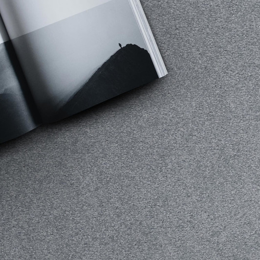 Godfrey Hirst EverLux Opulent Tradition Residential Carpet Room Scene