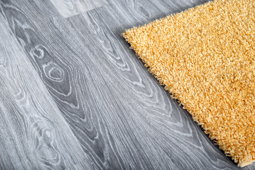 Choosing the Right Flooring: Carpet vs Vinyl - Pros, Cons, and Comparisons