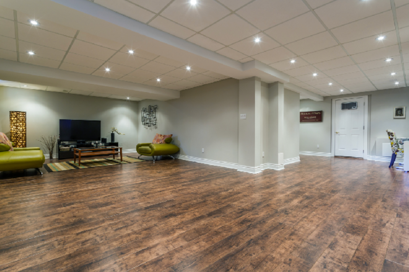 5 Best Flooring Options for Basements | Graco Roberts