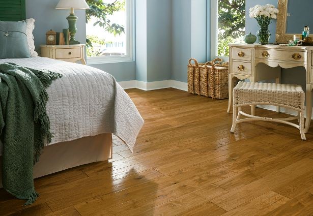 american-scrape-hickory-armstrong-hardwood-flooring.jpg