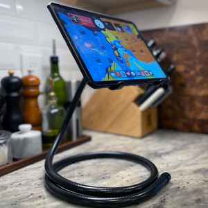 Flexible iPad Holder Stabile Coil PRO on Kitchen Counter Flexible iPad Holder Stabile Coil PRO on Kitchen Counter