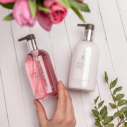 Delicious Rhubarb & Rose Fine Liquid Hand Wash 300ml