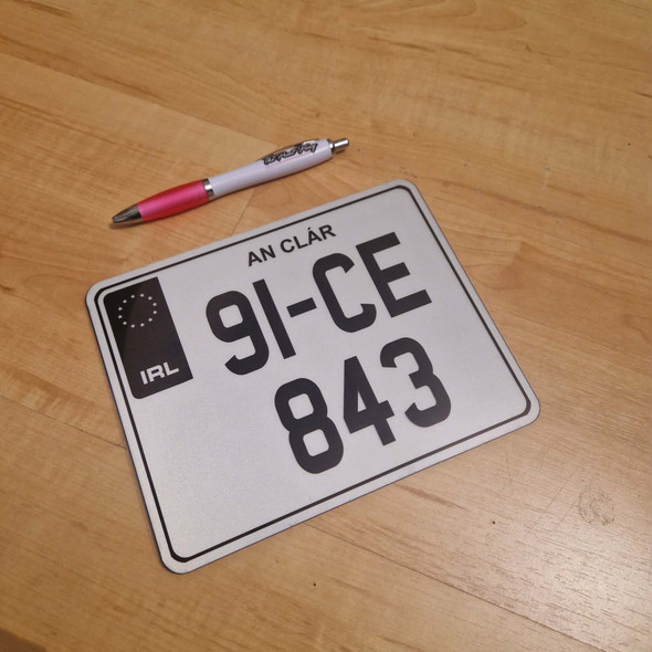 190x152mm Bike Plate - Black IRL