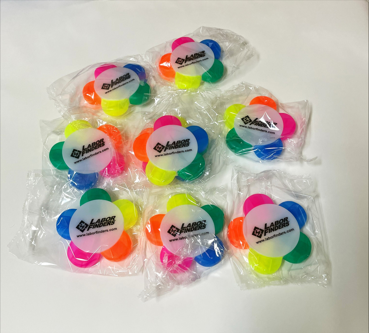 Flower Shape Highlighter w/5 different Colors_150 minimum