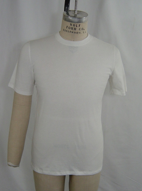 11002 M Slim Fit SS Crew Nk T Front photo