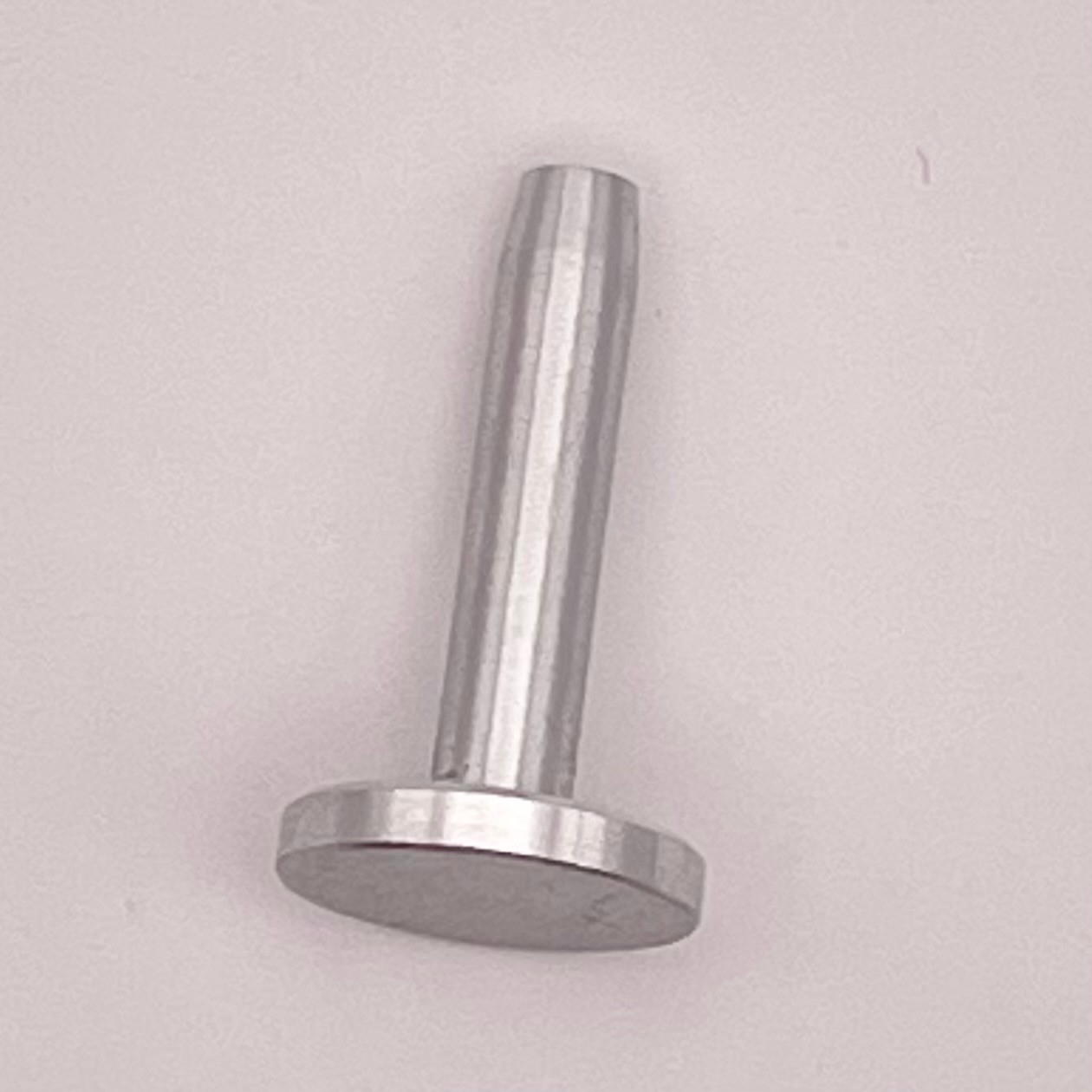 Yamaha RD Seat Trim Rivet, 1J7-24789-00-00, 77101-392-000 - HVCcycle