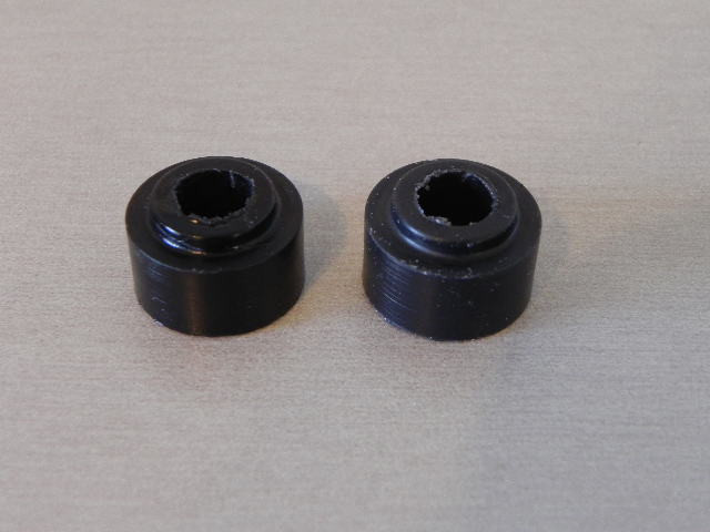 Kawasaki H2 1972-75 Side Cover Rubber Damper Pair 92075-252 - HVCcycle