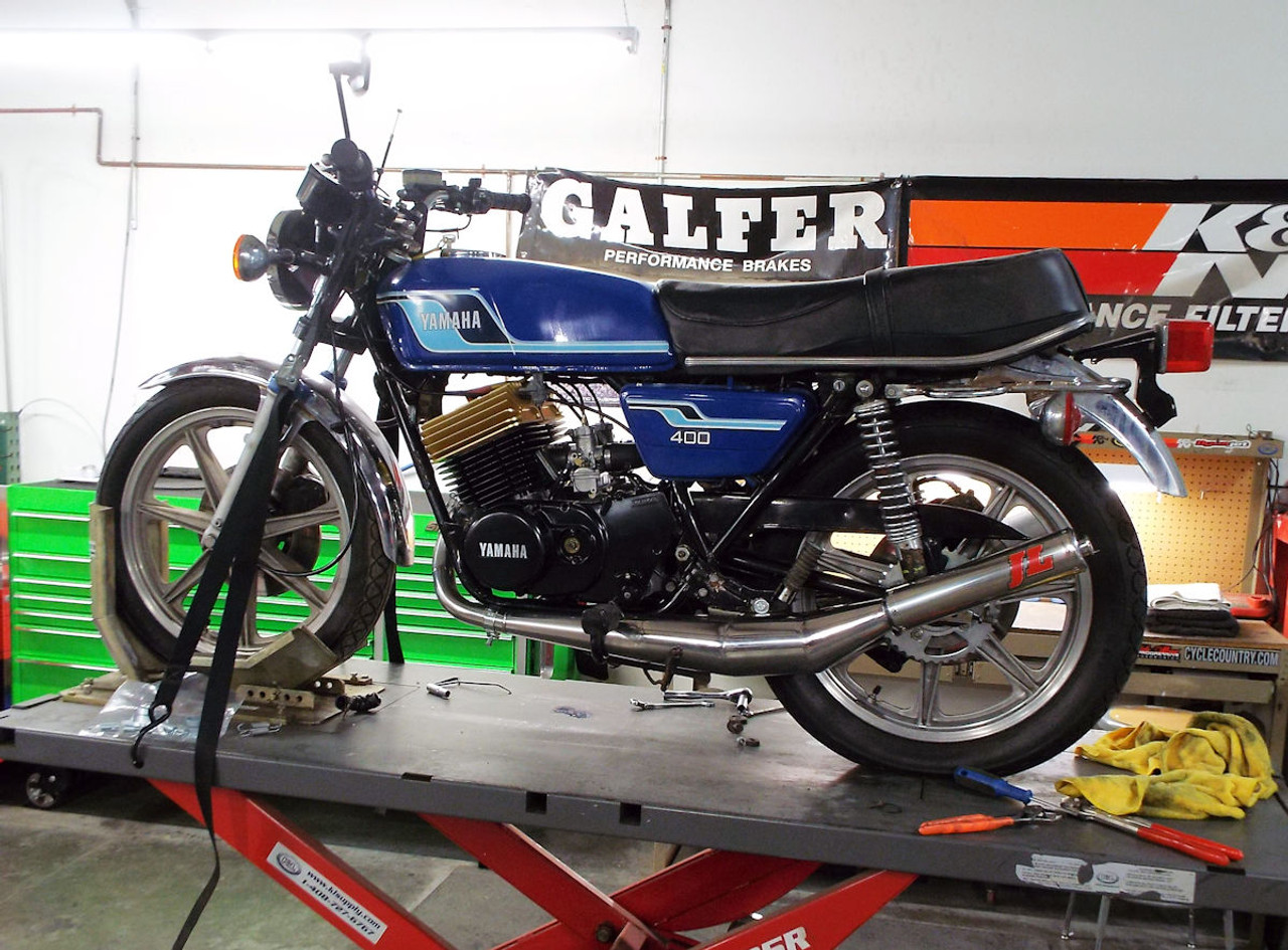 ヤマハ発動機 A4L16 RX350 マフラー R5 O 検）RD350 RD250 DX250