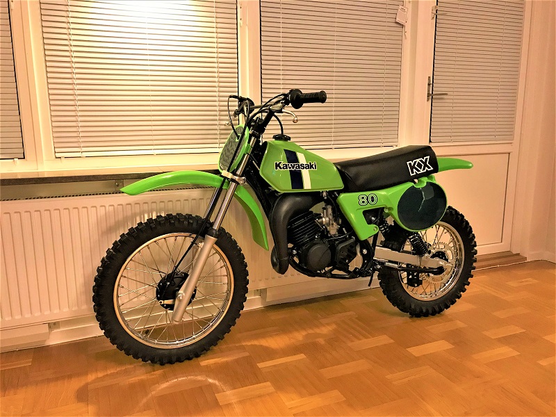 kx80-bl-22-.jpg