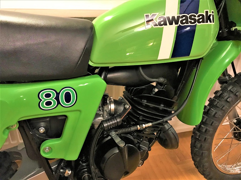 kx80-bl-8-.jpg