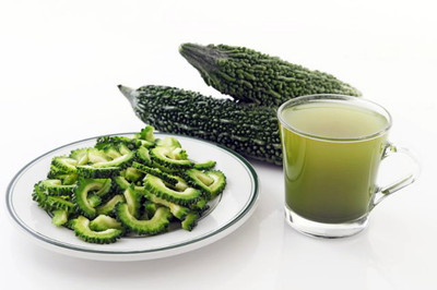 Foo Gwa - Bitter Melon - Bitter Gourd - Balsam Pear -4" pot- Momordica charantia