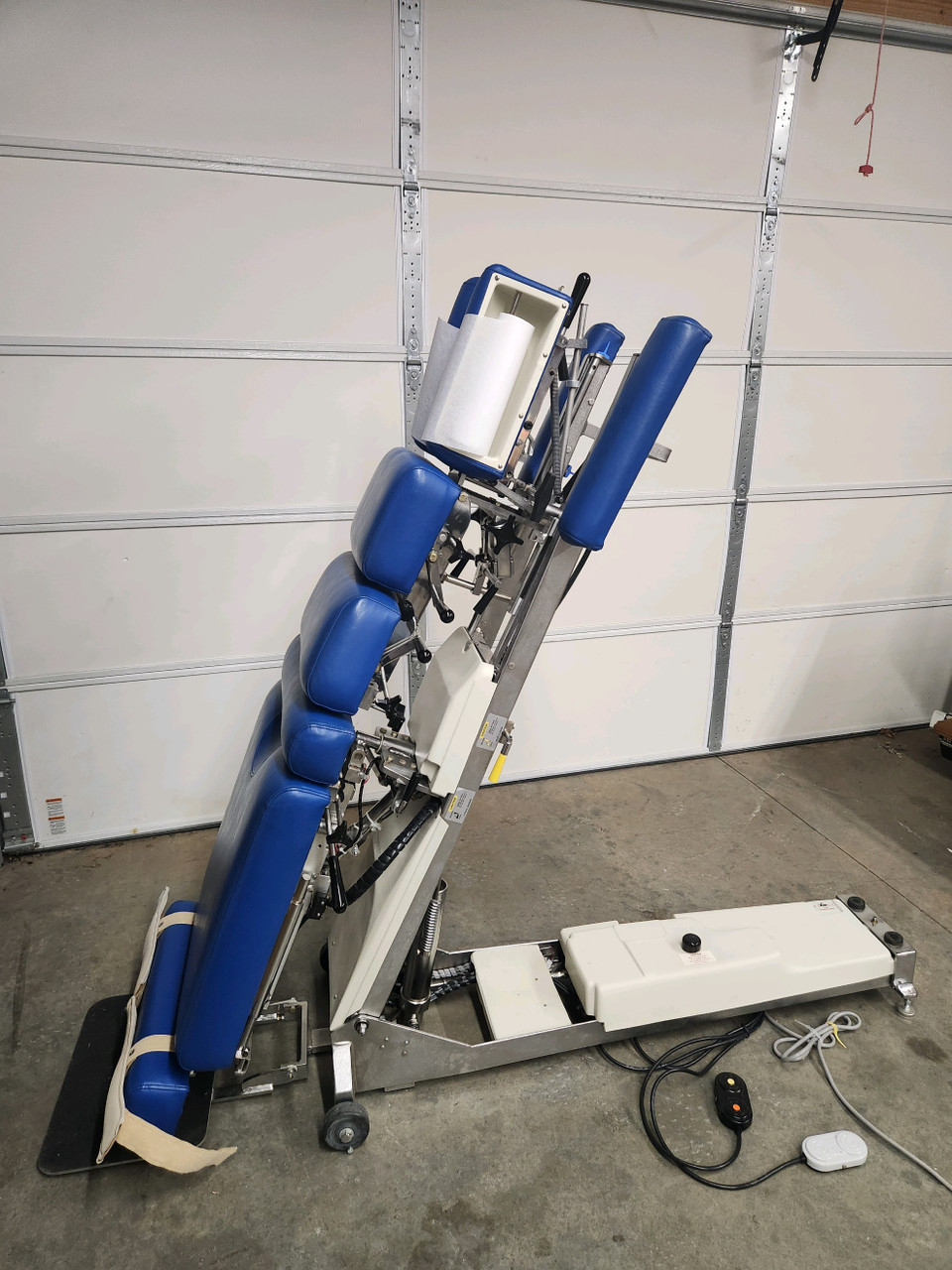 Used Lloyd Galaxy McManis HyLo - Total Clinic Solutions
