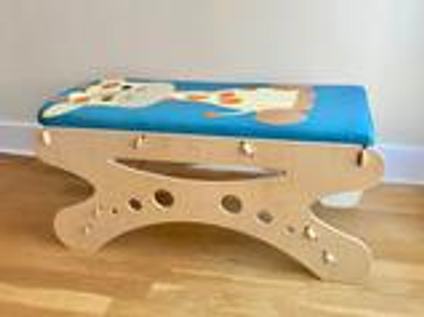 Giraffe Pediatric Table