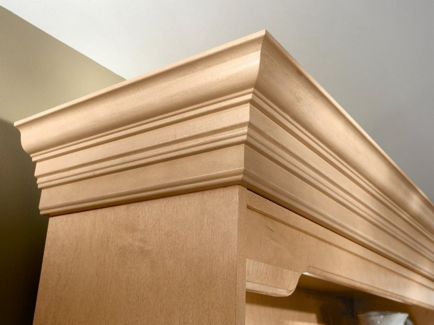 Classic Crown Molding with Starter Molding Classic Crown Molding with Starter Molding