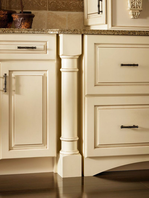 Roman Spndle in a Cabinet Run