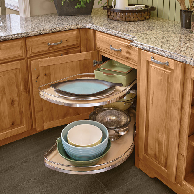 Base Blind Corner with Chrome Swing-Outs Base Blind Corner with Chrome Swing-Outs