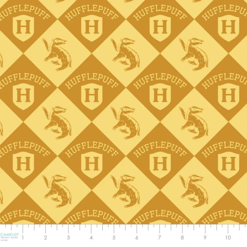 Harry Potter House Champions Collection: Hufflepuff Diamond Check Yellow – Camelot Fabrics