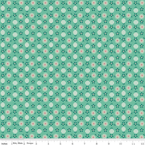 Berry & Sage Leaf Small Floral Daisy Print Riley Blake Cotton Fabric