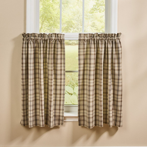 Plains Plaid Tiers 36" L