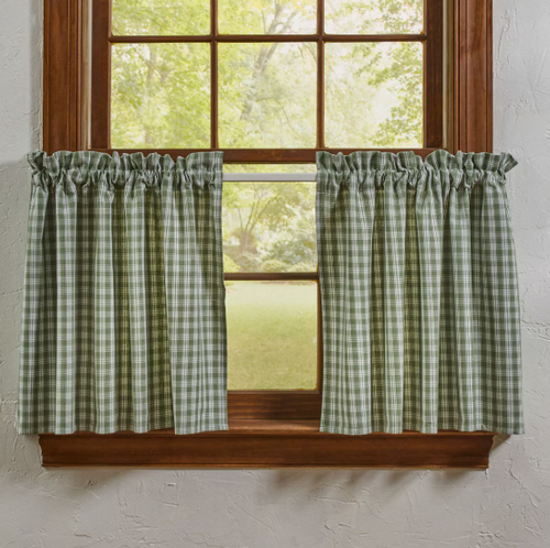 Stafford Tiers 24" L - Ivy
