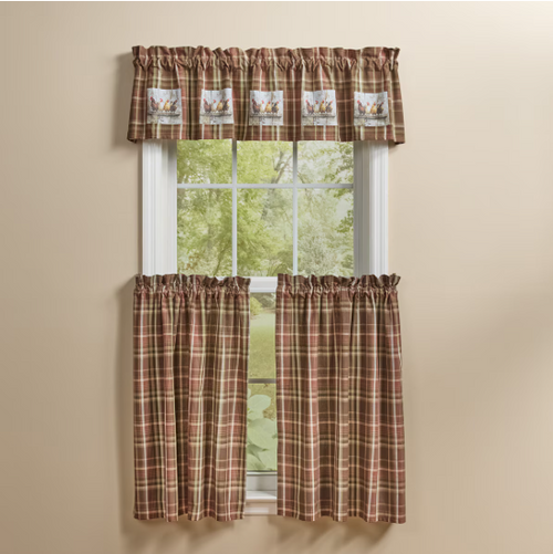 Sussex Plaid Lined Patch Valance 14" L