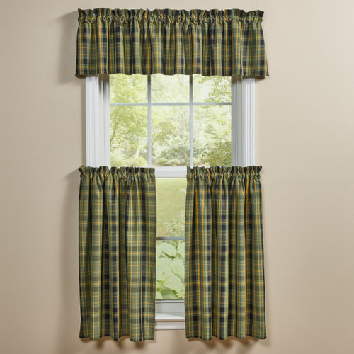 Willow Lane Plaid Valance 14"L