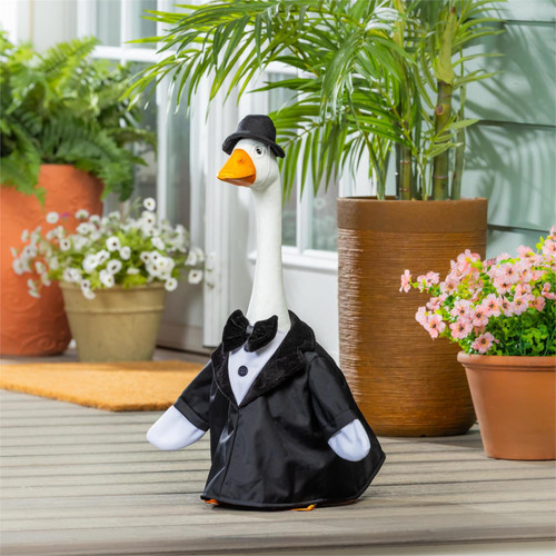 Giddy the Goose Groom Outfit