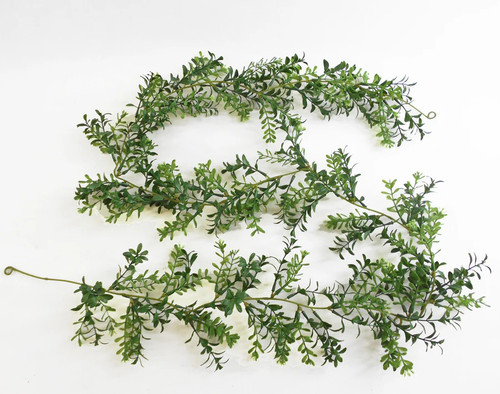 72"L Boxwood & Seeds Garland, Mixed Green