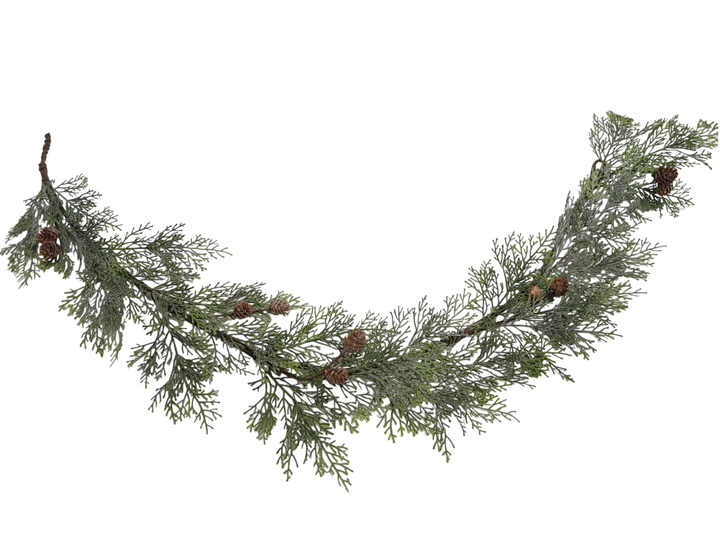 5.5ft Icy Boxwood-Eucalyptus with Red Berry Garland