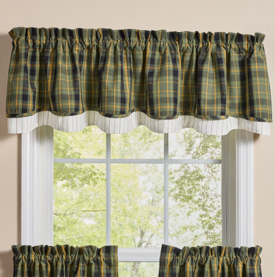 Willow Lane Plaid Lined Layered Valance 16"L