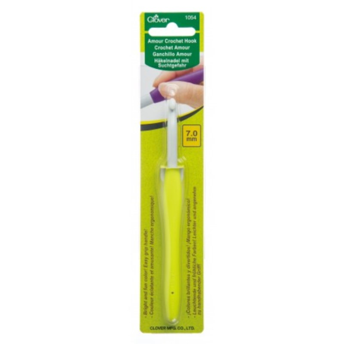Clover Amour Crochet Hook – 7.0mm (Yellow)