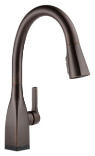 9183T-RB-DST DELTA TOUCH2O PULL-DOWN KITCHEN FAUCET 1L MATEO