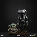 Marvel The Mandalorian and Grogu Minico Iron Studios Star Wars Vinyl Figure, collectible фигурки of Mandalorian in armored suit with helmet and Grogu in beige robe, on a brown base.