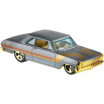 Hot Wheels Hot Wheels Satin and Chrome Chevy II 164 Diecast Car #5 of 6