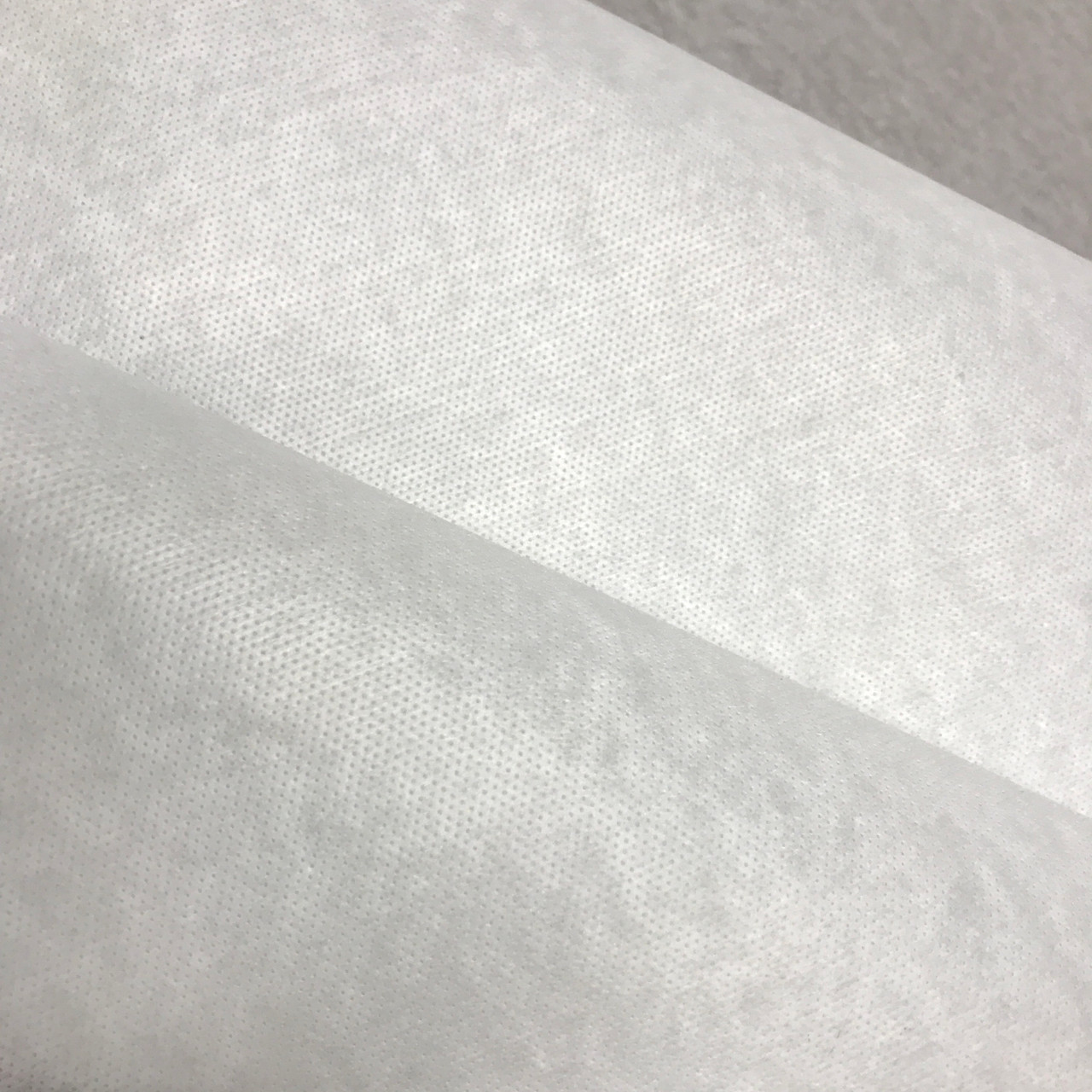 60 Lightweight Fusible Interfacing Non-woven White MADE in USA 1 Yard IF 