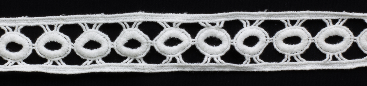 Offwhite Circles Cotton Lace Trim #29942 Fabric By The Yard